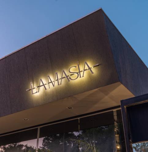 96a9c35b-4745-457c-a528-0485b9c165eb_rw_1920